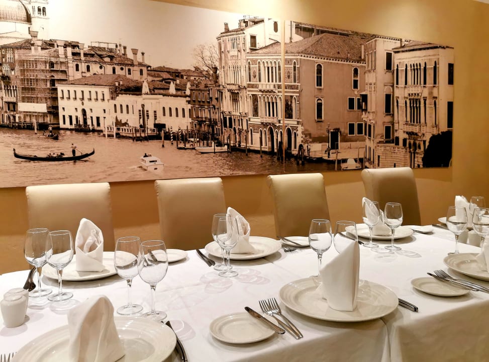 Gastro Bahia Principe Grand El Portillo