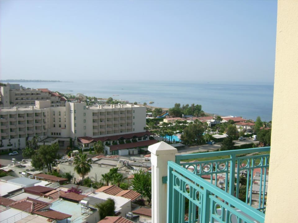 Ausblick Rückseite Hotel Osten 9 Stock Iz Flower Side Beach Hotel