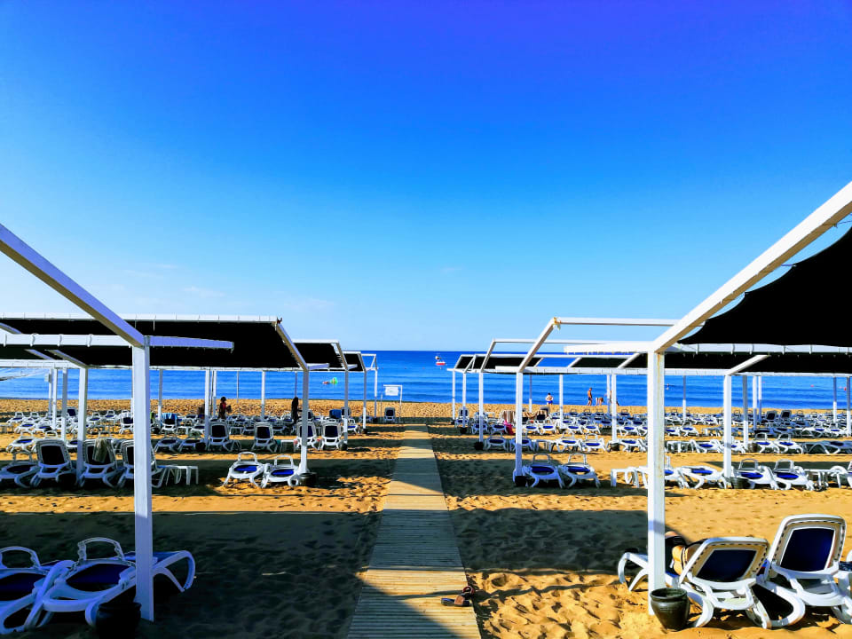 Strand Alba Resort Hotel