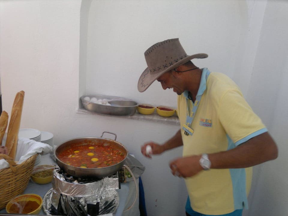 Adel beim Kochen Calimera Yati Beach