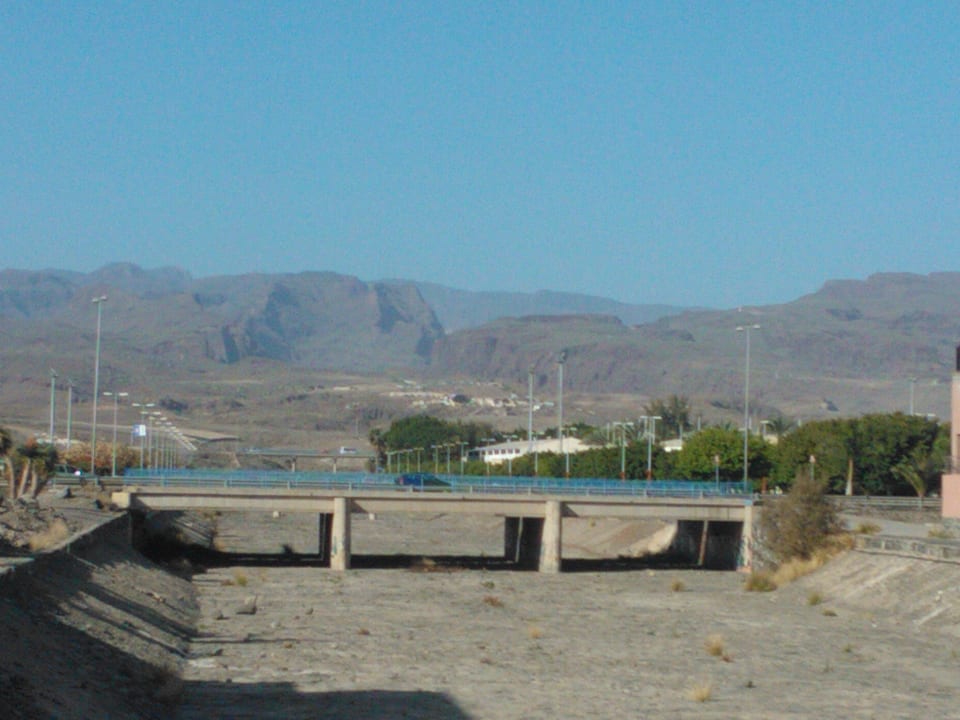 Auf dem Weg vom Strand Canary Garden Club