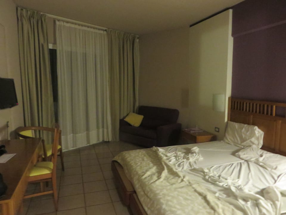 Unser Zimmer alltoura Club Hotel Porto Angeli Beach Resort