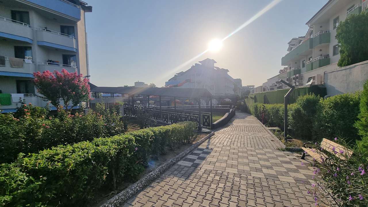 Gartenanlage Grand Seker Hotel