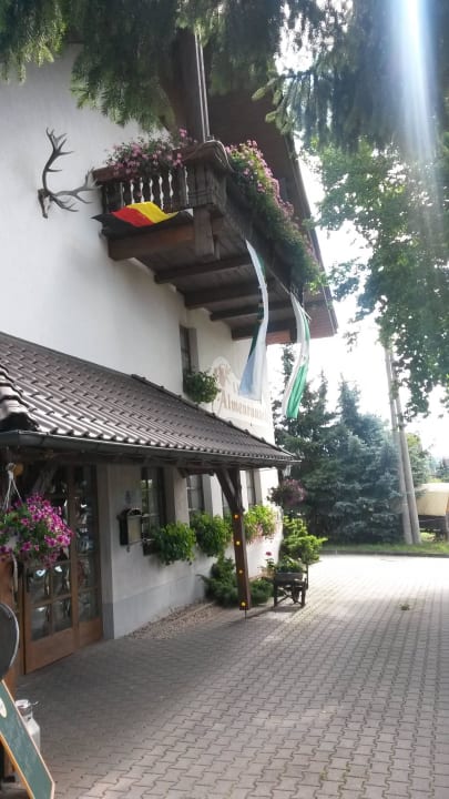 Eingang Hotel Almenrausch