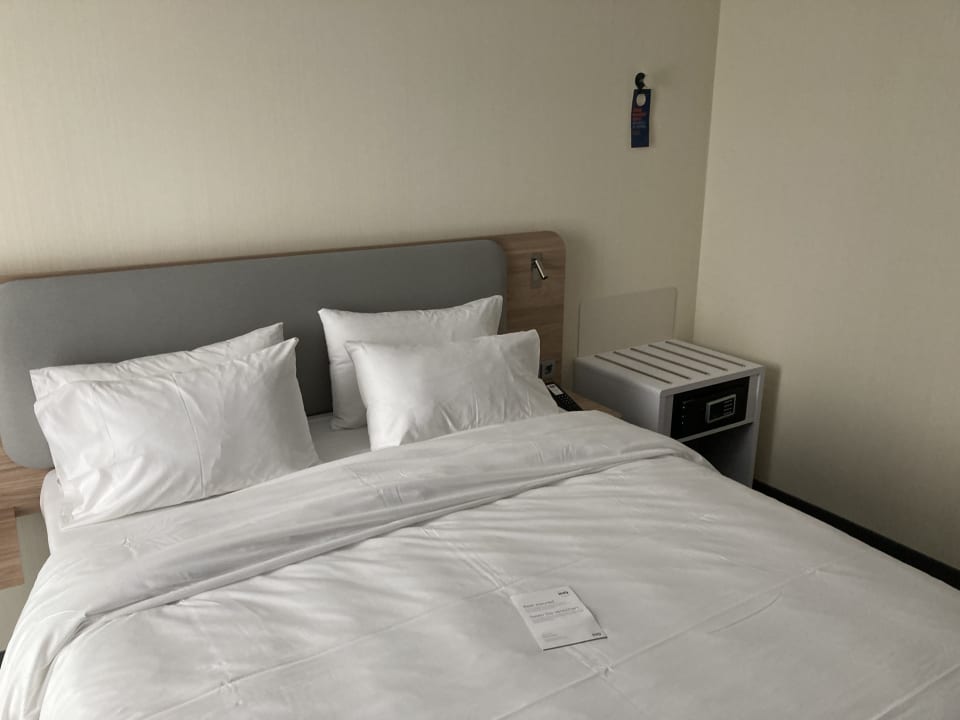 Zimmer Holiday Inn Express Fulda