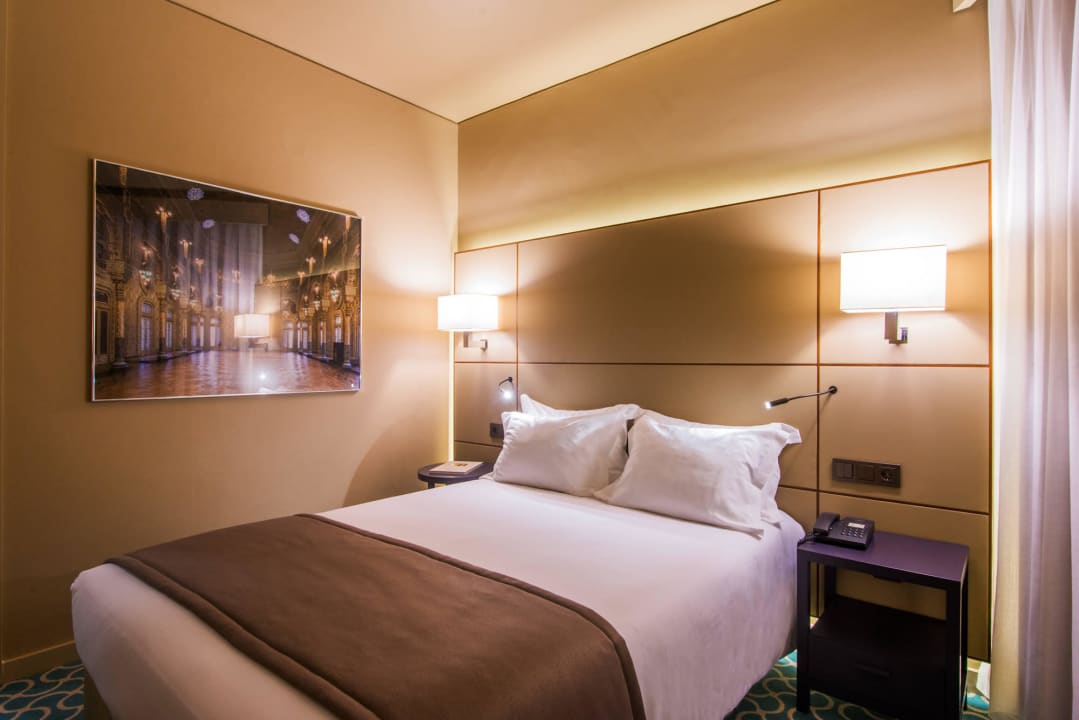 Double Comfort Hotel Dom Henrique - Downtown