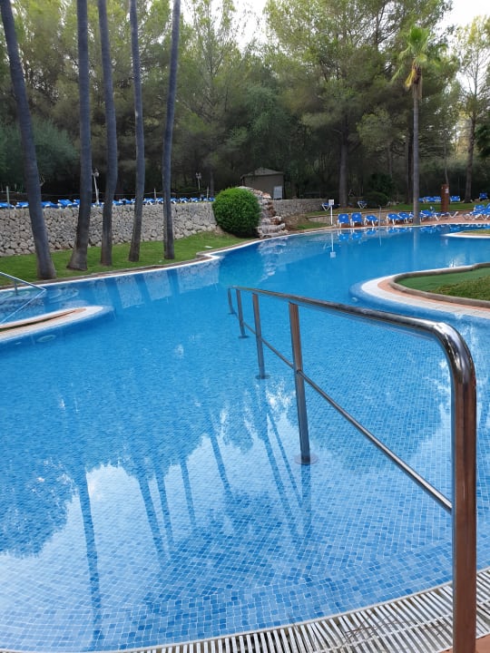 Pool Valentin Grand Park Suite Hotel