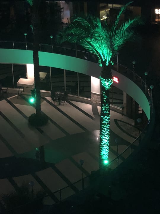 Deko zur Poolparty Saphir Resort & Spa