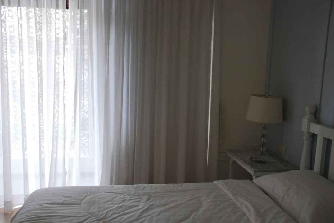 Bett mit Vorhang Hotel The Heritage Baan Silom