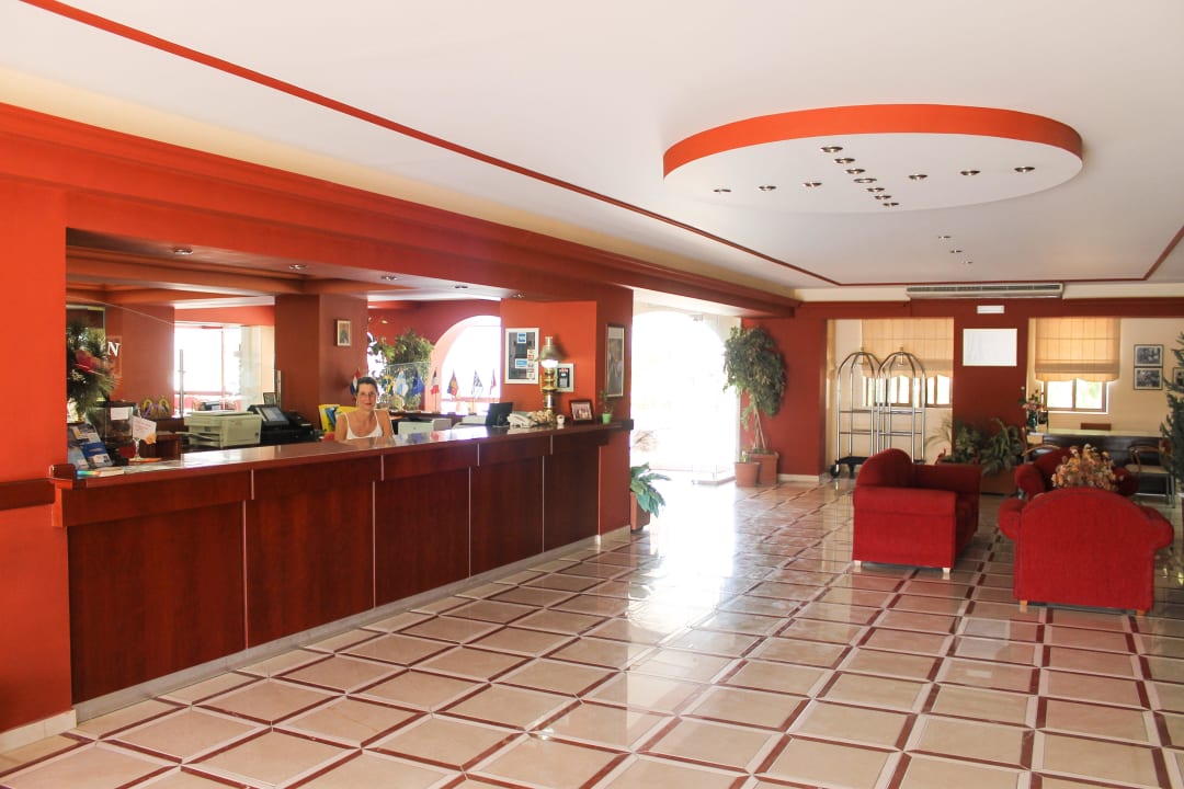 Die Lobby mit Sabina Hotel Seven Stars