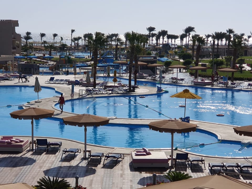 Pool Pickalbatros Royal Moderna Resort-Sharm El Sheikh