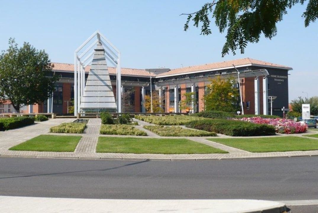 Außenansicht Home Business Residence Hotel Home Business Residence Toulouse Airport