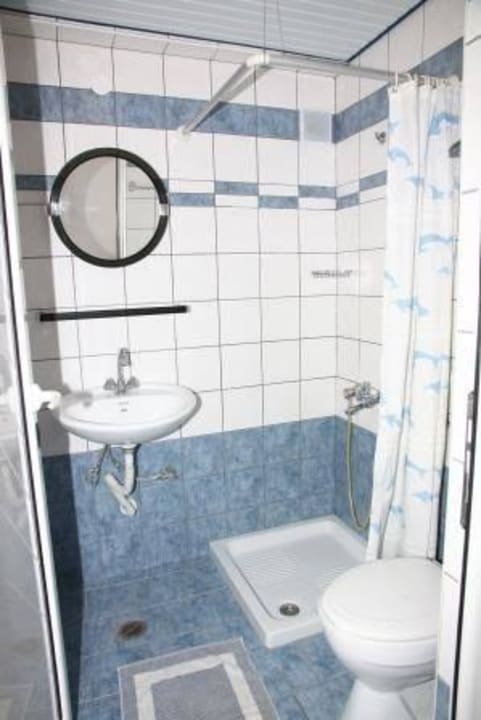 Shower room Hotel Happy Days