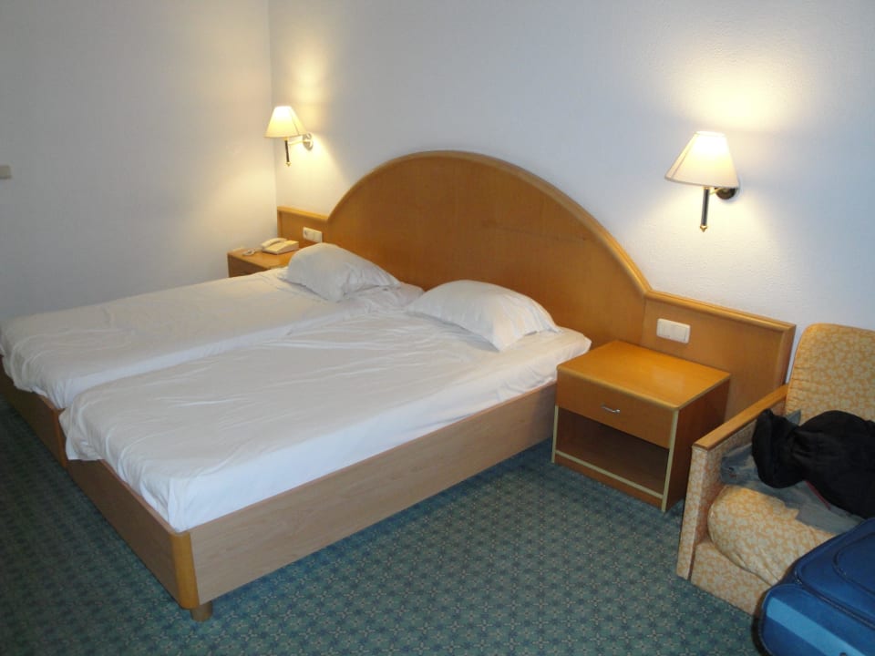 Betten Zimmer 712 Hotel El Mouradi Skanes Beach