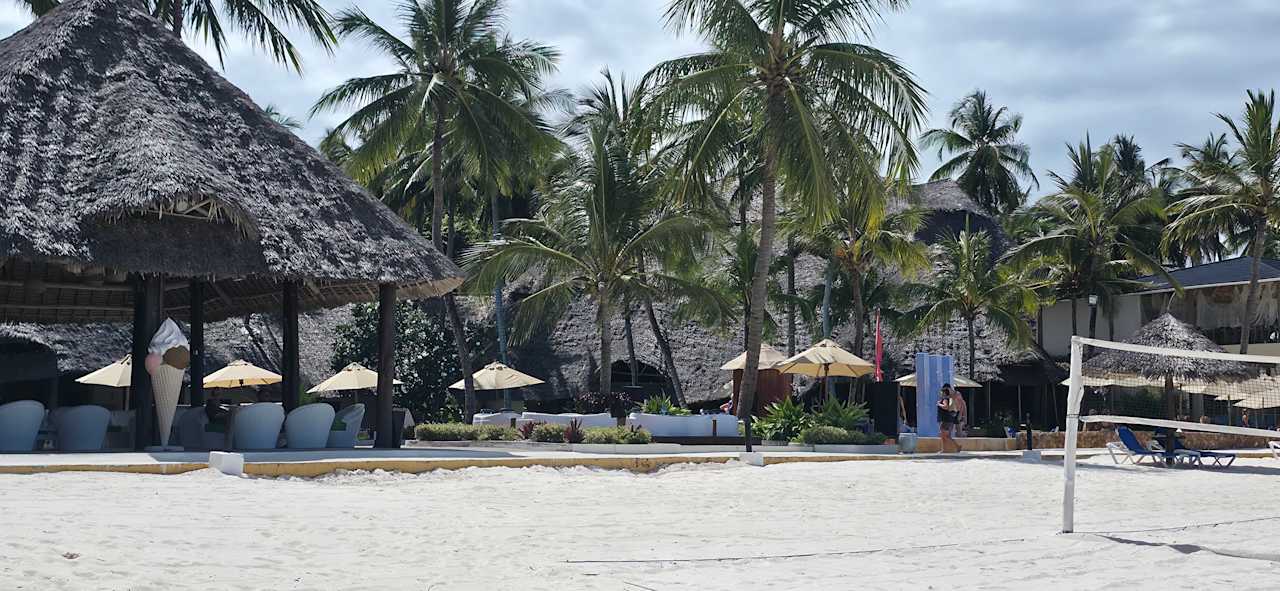 Außenansicht Hotel Kiwengwa Beach Resort