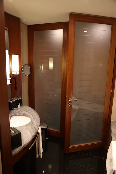 Bad Hotel Jumeirah Emirates Towers