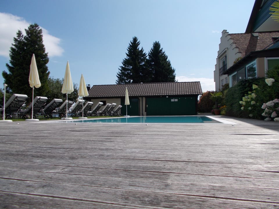 Der schöne Pool! Hotel Hirschen Horn | Refugium am See