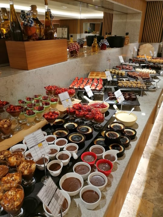 Gastro Hotel Miramare Beach