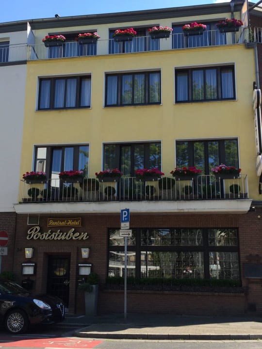 Eingang Zentral-Hotel Poststuben