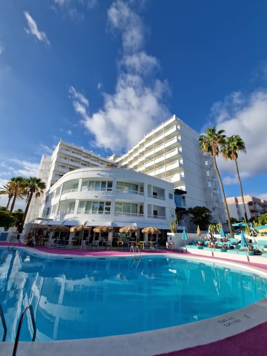 Außenansicht Hotel Gold by Marina