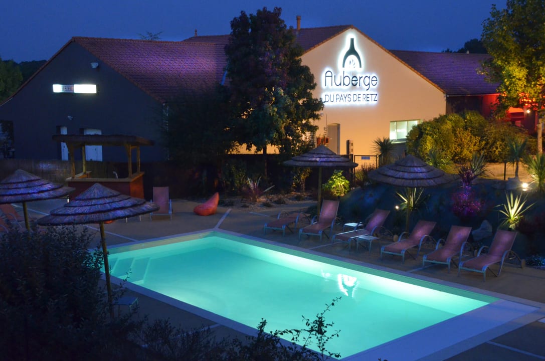 Pool Hotel & Restaurant Nuit De Retz