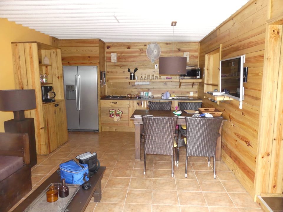 Küche- Ess- und Wohnbereich Jan Kok Lodges