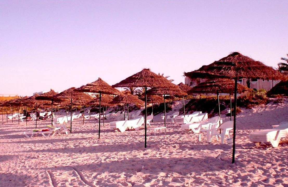 Der Hotelstrand am Abend Mahdia Beach & Aquapark