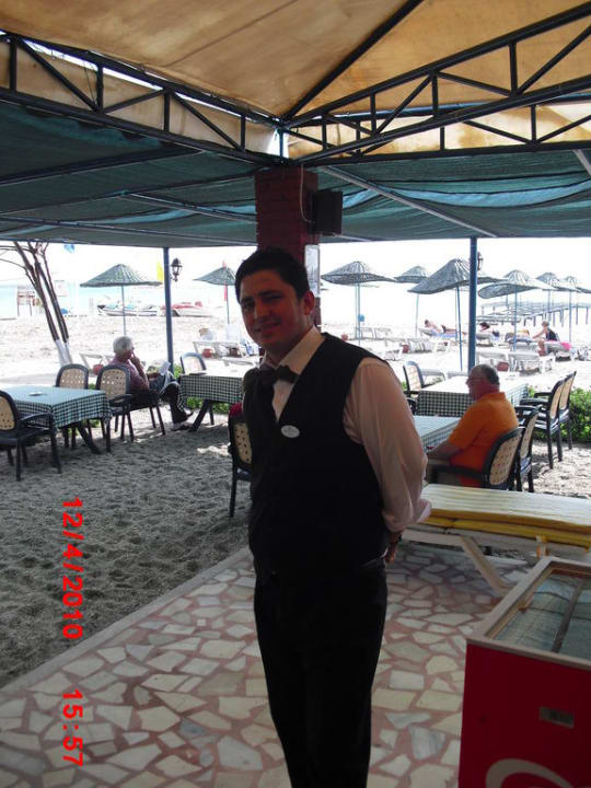 Personal von der Strandbar Kırbıyık Resort Hotel - Alanya