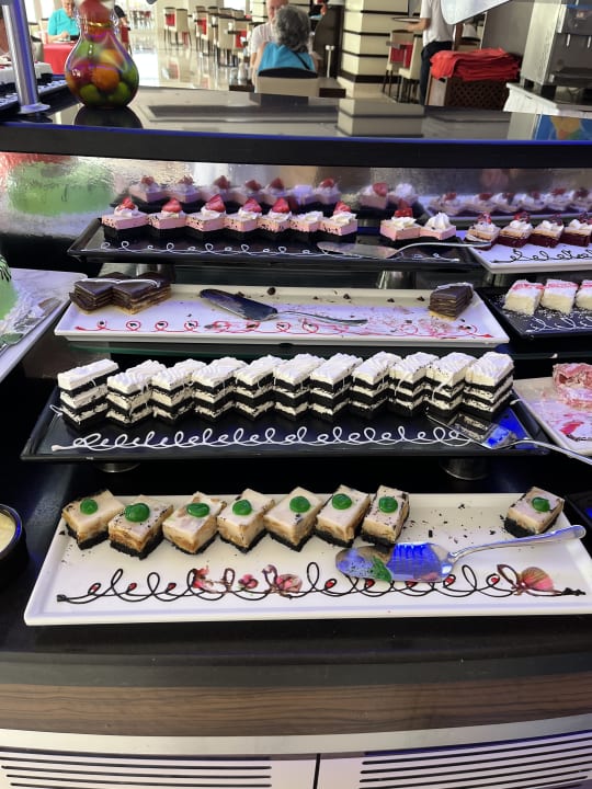 Gastro Side Prenses Resort & Spa