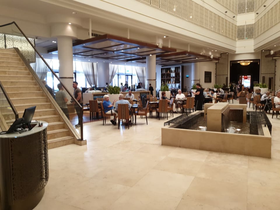 Gastro Beach Rotana