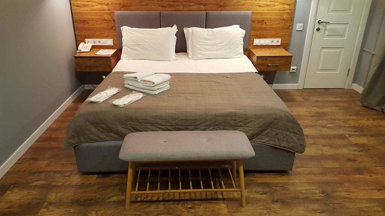 Zimmer Partner Guest House Baseina Street