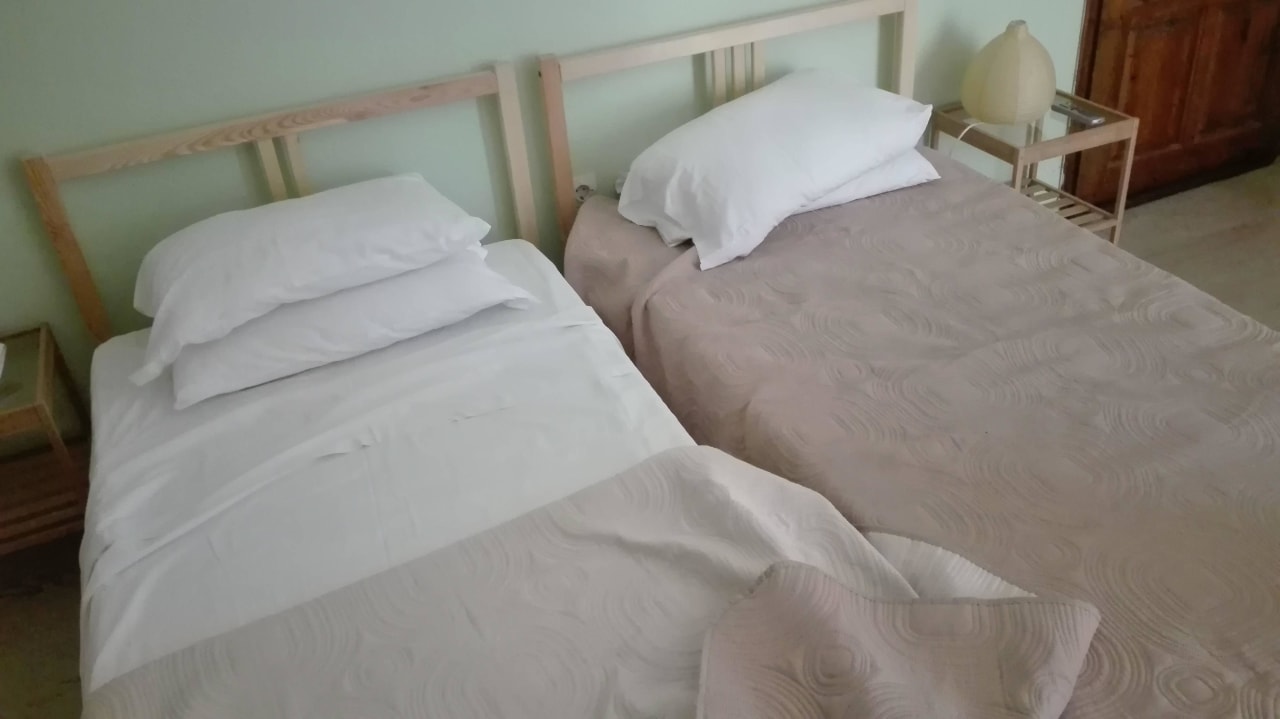 Betten  Captain's Apartments Barbati