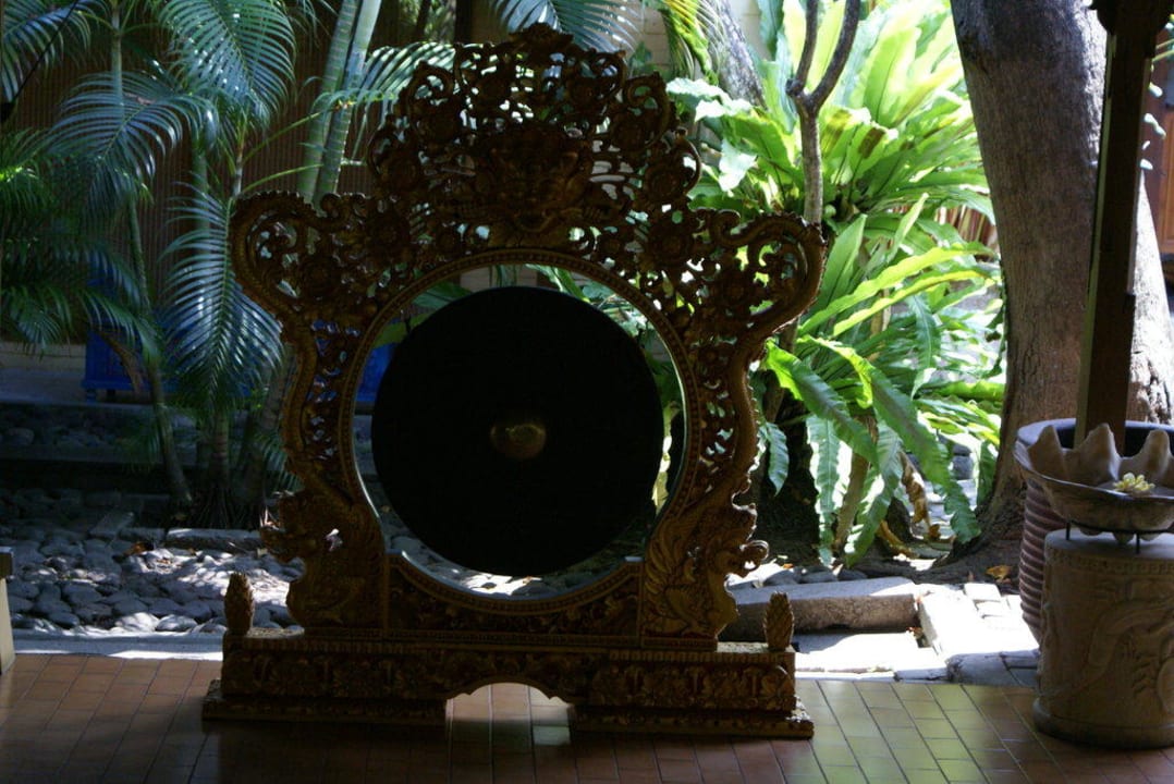 Begrüßungsgong Puri Santrian