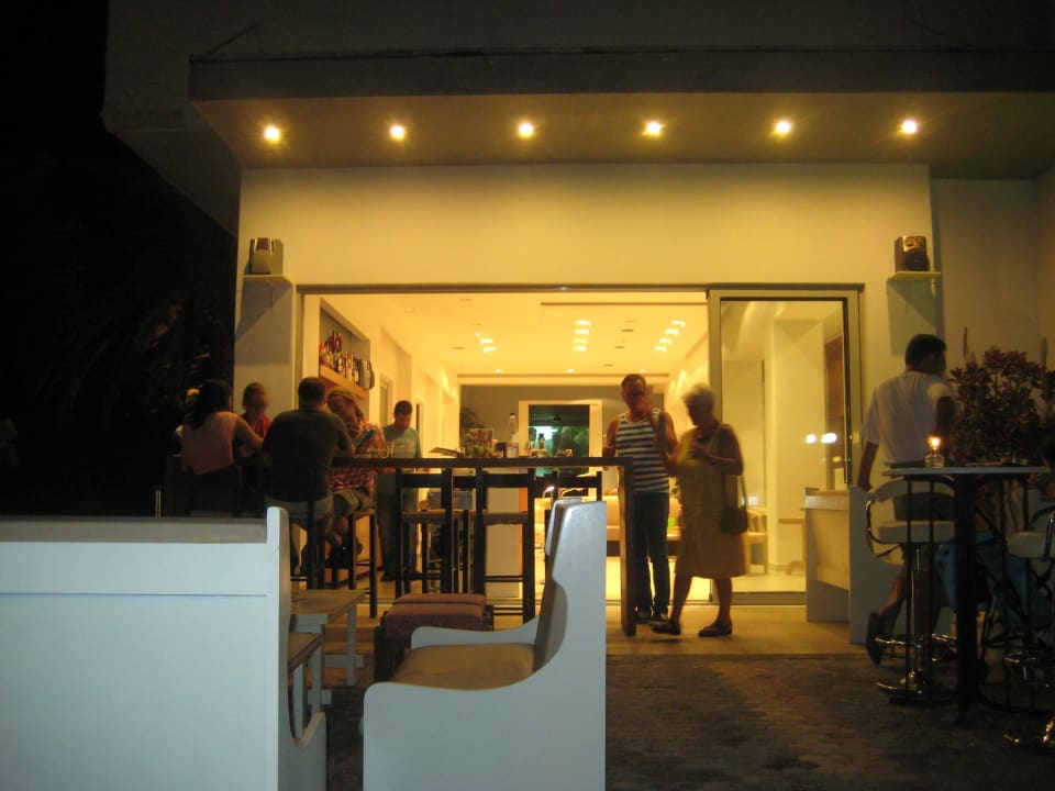 Blick in die Lobbybar Matala Bay Hotel & Apartments