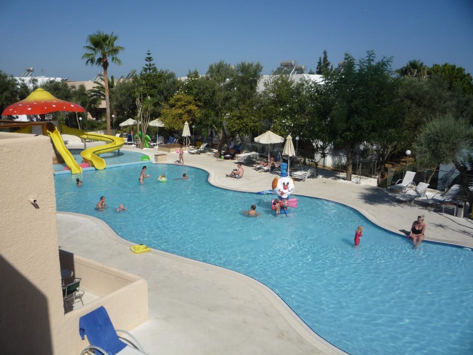 Basen Sirios Village Hotel & Bungalows