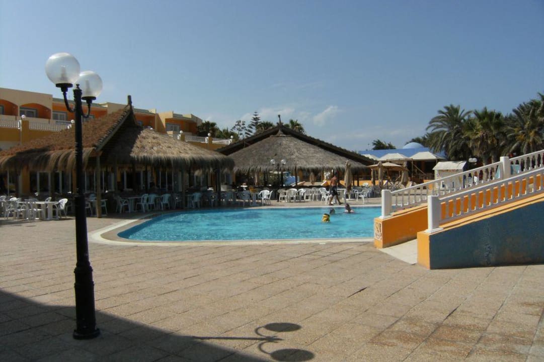 Piscina Caribbean World Thalasso Djerba