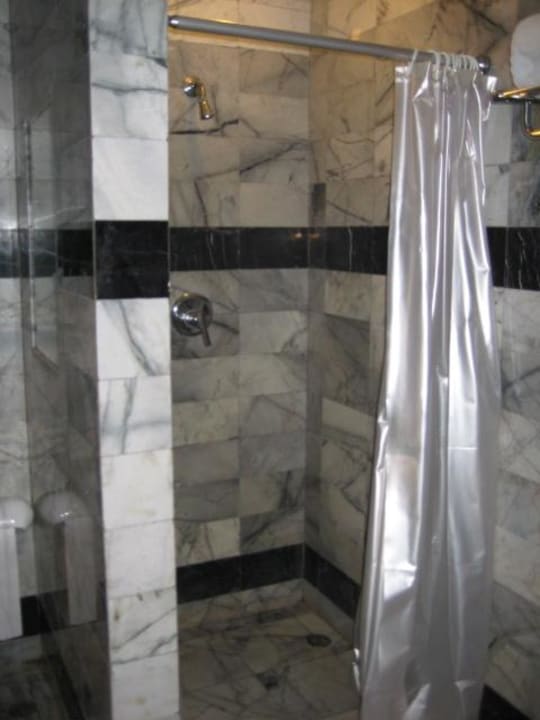 Unsere Dusche The Fair House Beach Resort