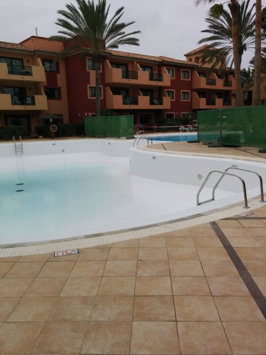 Baustelle großer Pool (freigegeben seit 10.06.15) BLUESEA Aloe Corralejo