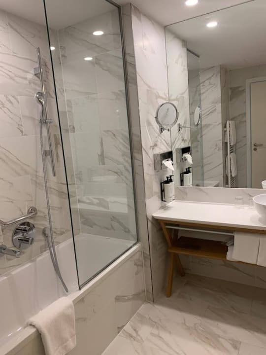 Zimmer The Posthouse Berlin – Leonardo Limited Edition