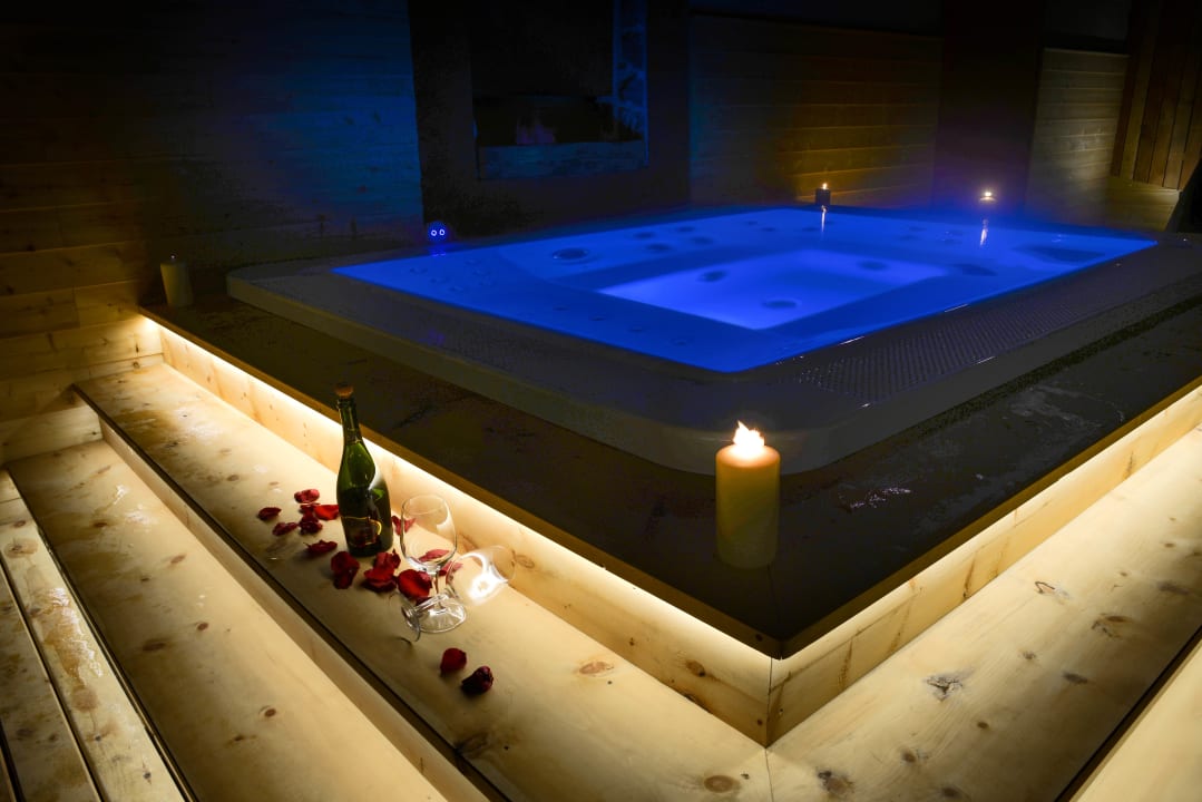 Pool Apartment Sella