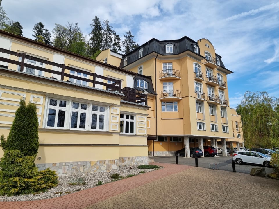 Außenansicht Kurhotel Royal Marienbad