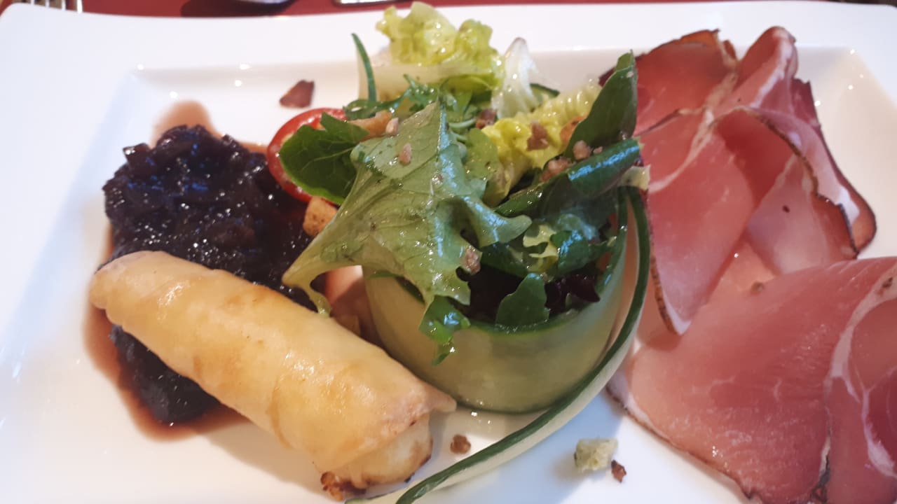 Gastro Hotel Lamm - Mitteltal