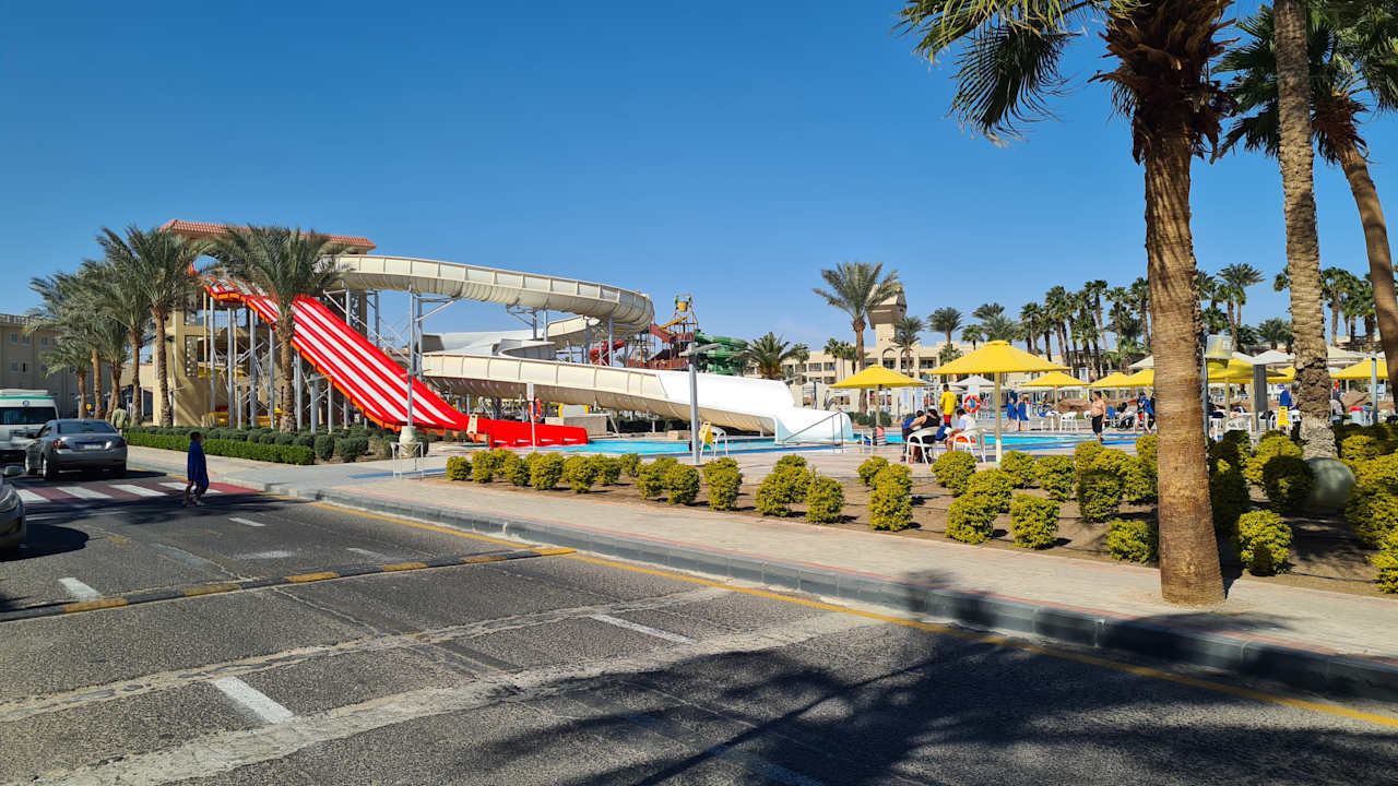 Außenansicht Pickalbatros Palace Resort