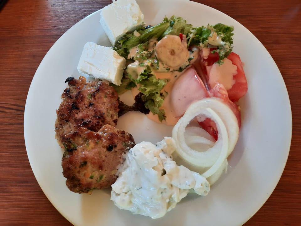 Gastro Anissa Beach & Village