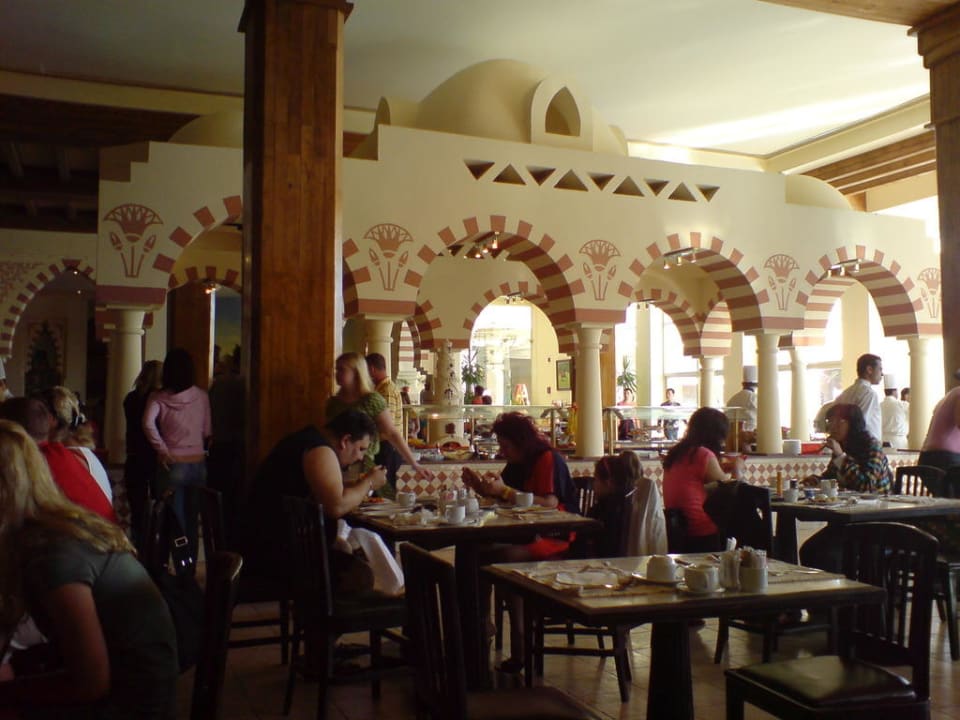 В ресторане Xanadu Club Makady Bay