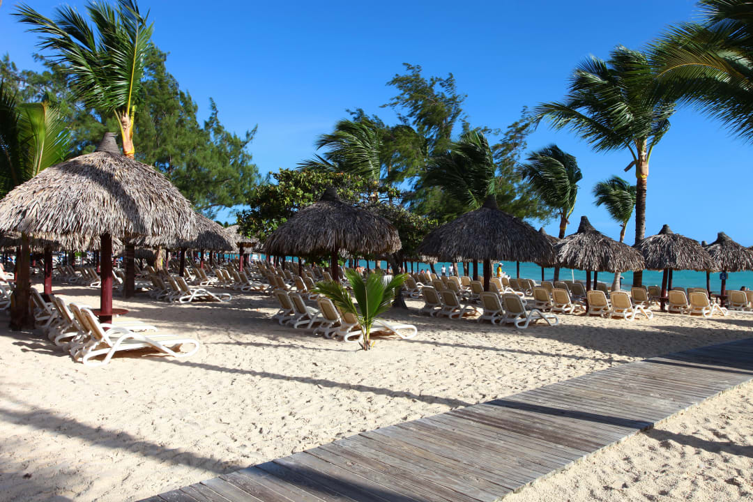 Strand Bahia Principe Luxury Esmeralda