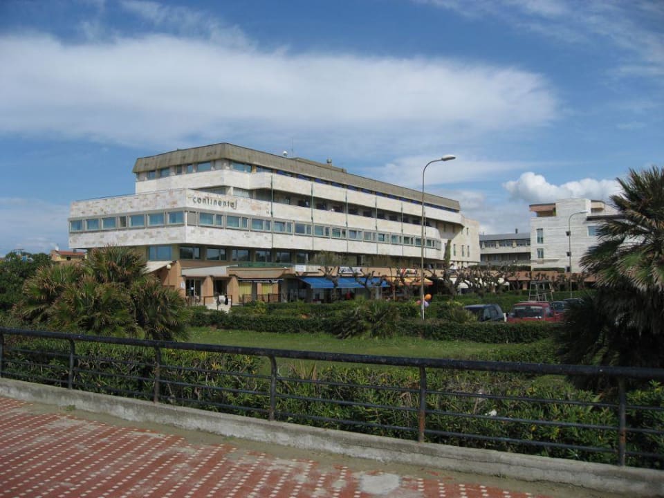 Grand Hotel Continentale Tirrenia Grand Hotel Continental