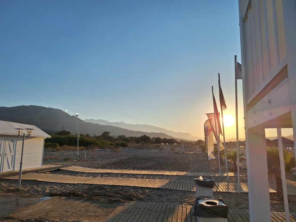 Strand Anemos Luxury Grand Resort