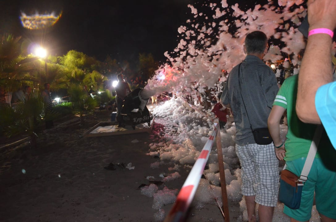 Schaumparty Hotel Delphin Diva