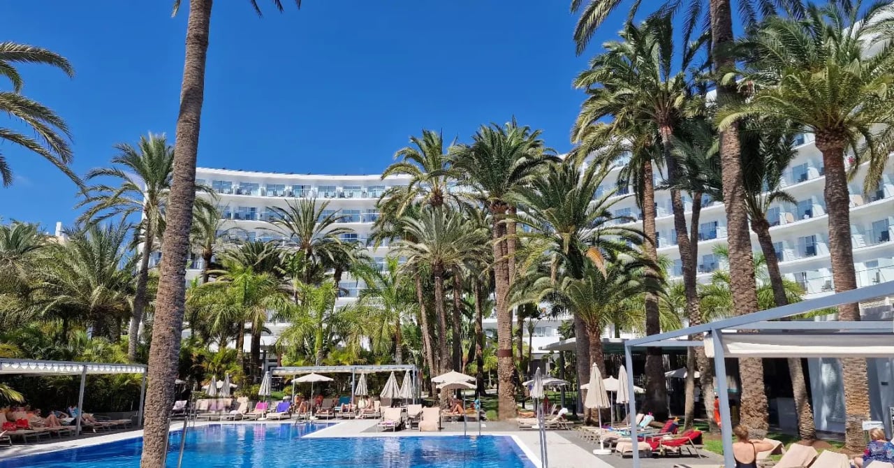 Pool Hotel Riu Palace Palmeras
